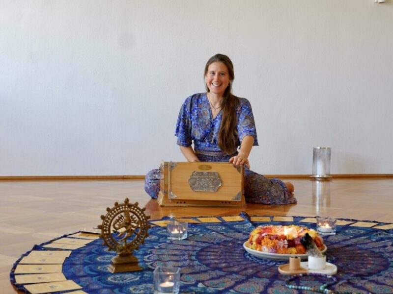 CACAO CEREMONY & KIRTAN<br>June 21, 2025 | 18:00 - 20:00 CACAO CEREMONY & KIRATAN