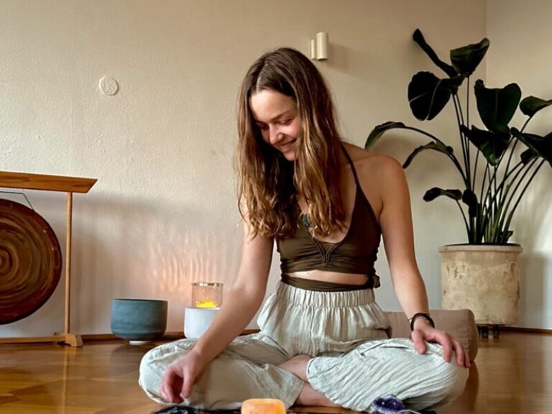 Den Kreis schließen: Ein Kakao-Ritual Workshop at Manas Yoga Studio